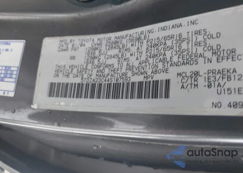 2004 Toyota Sienna Le z USA, uszkodzony, nr VIN 5TDZA23C44S107593